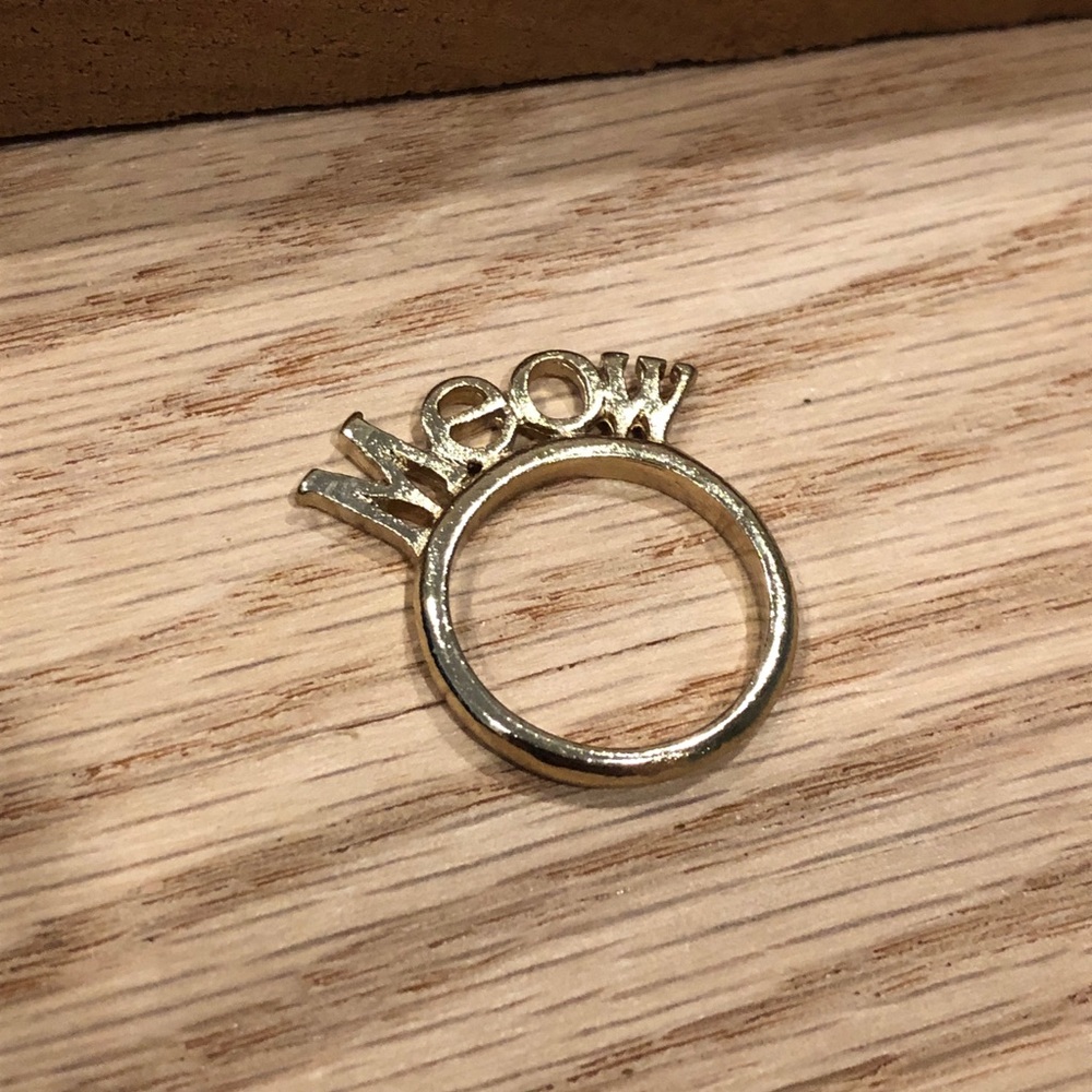 ModCloth Meow Cat Ring 🐱